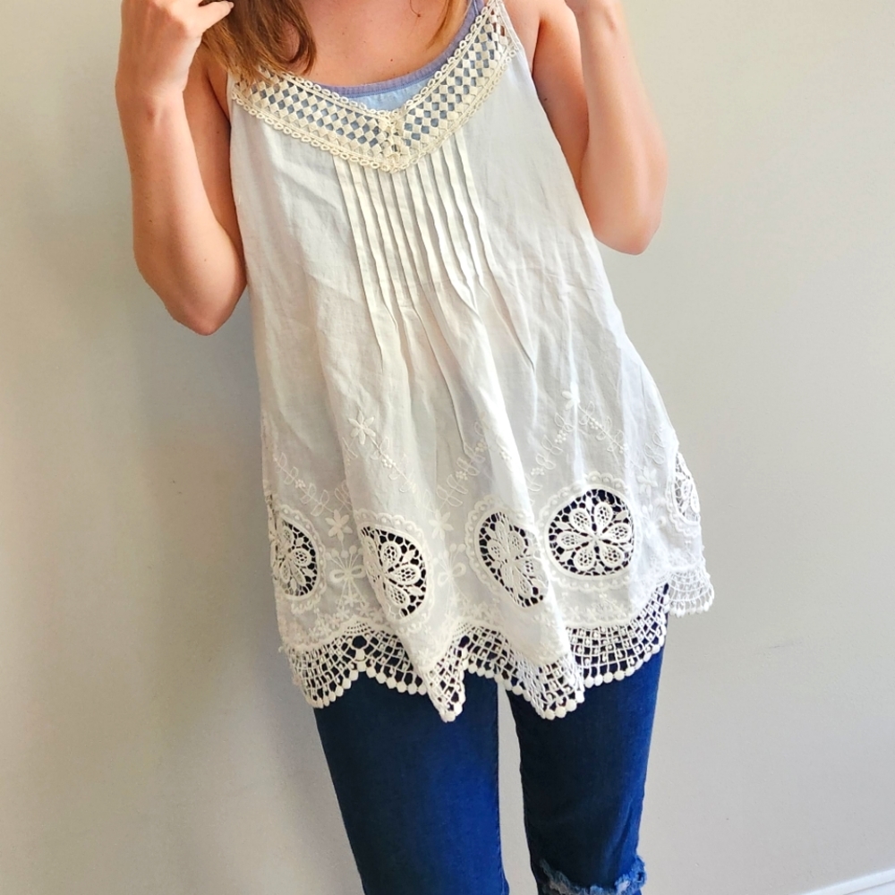 Pretty lace crochet cami